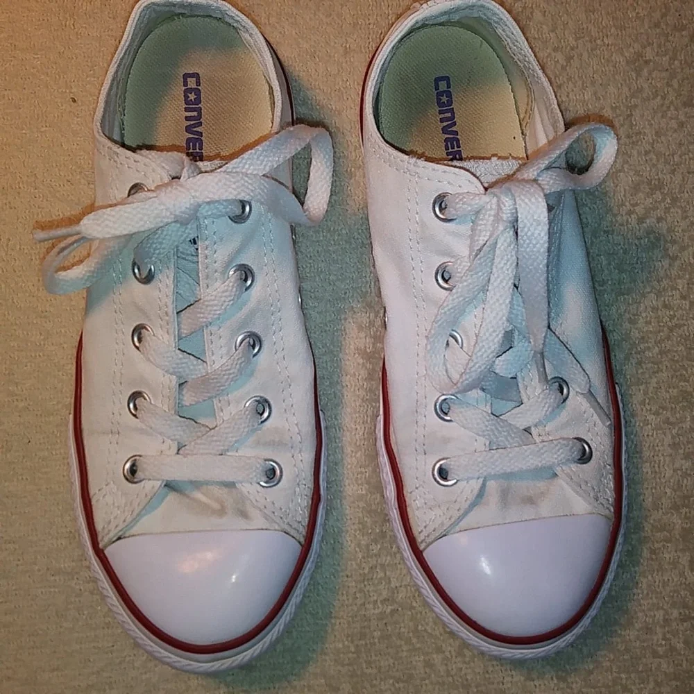 Converse low-top white sneakers size 3